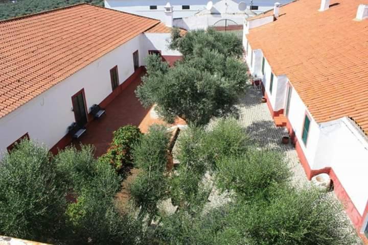 Отель Quinta Do Castelo Бежа Экстерьер фото